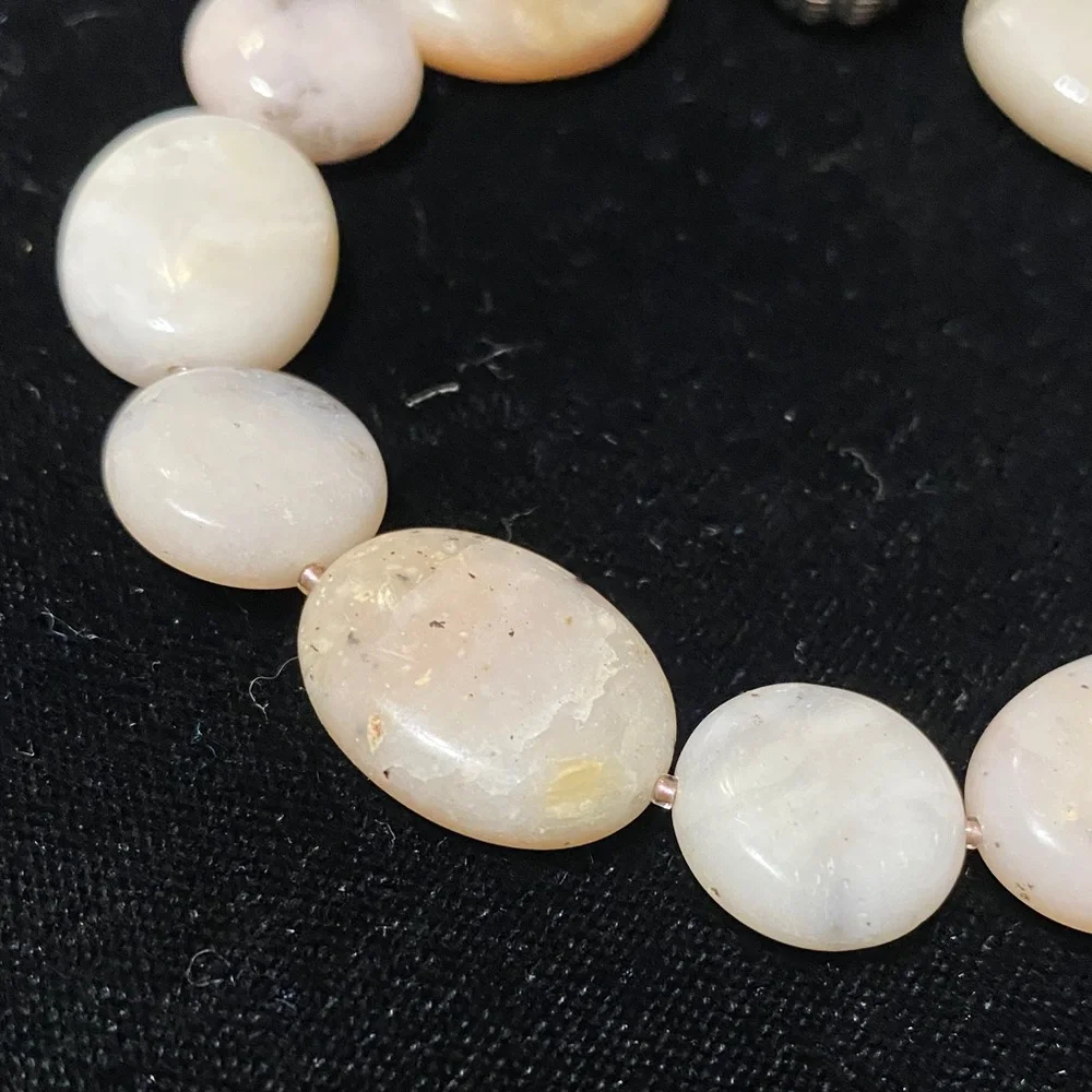 Elegant handcrafted Genuine natural Peruvian Pink opal Beaded 8” Bracelet
